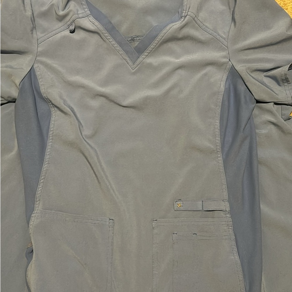 Powder Blue Cherokee iFlex Scrub Top and Flair style bottoms